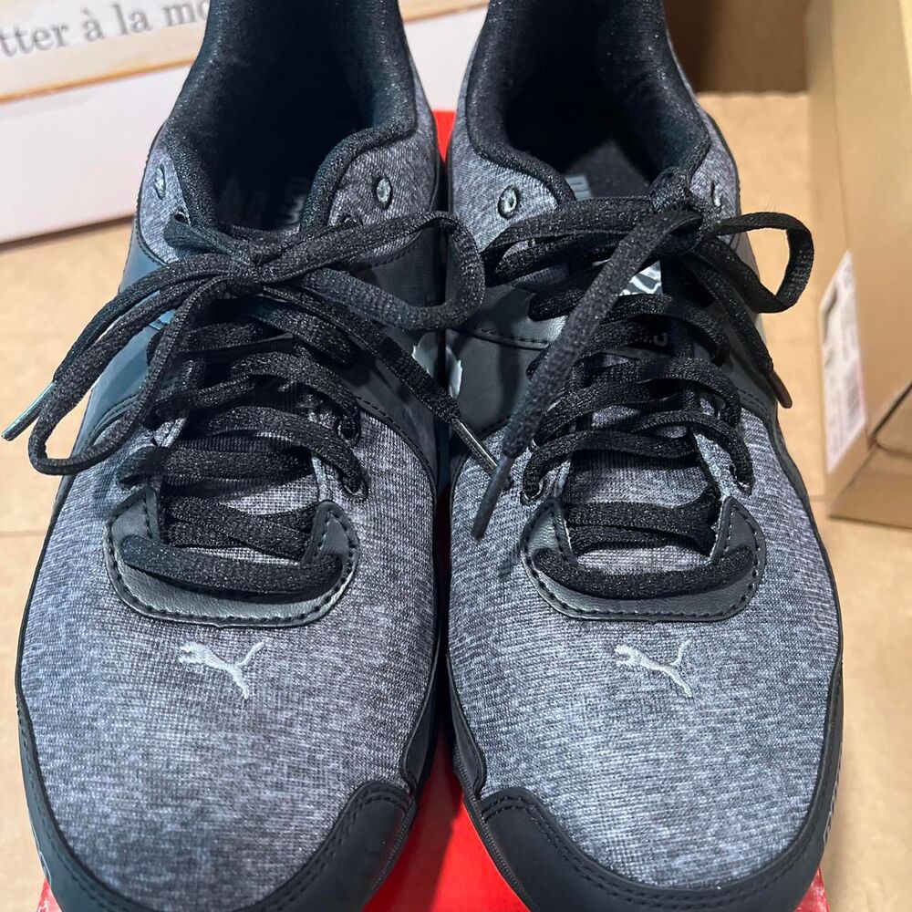 Puma Women's Black and Grey Trainers